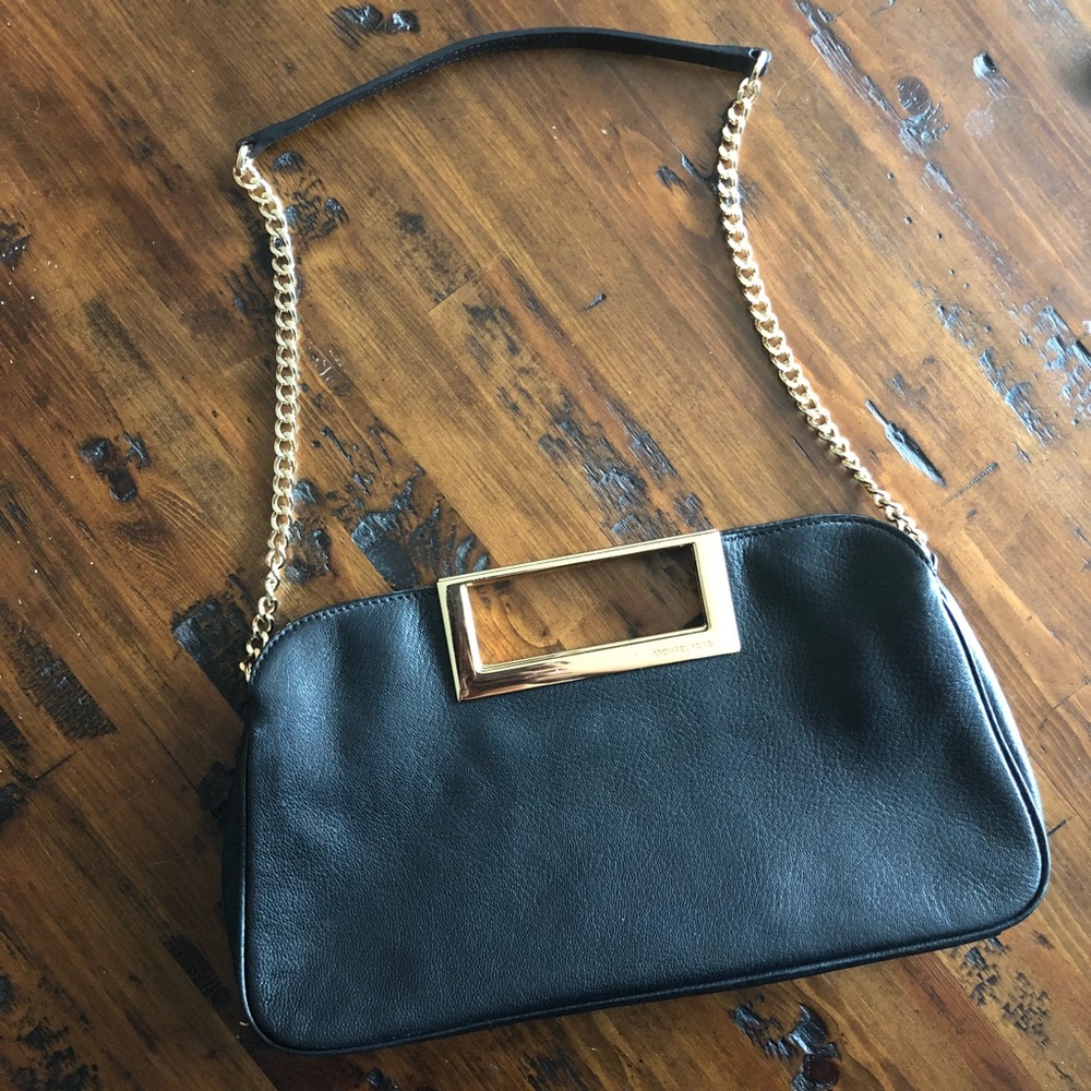 Michael Kors Berkley black leather clutch - Picture 5 of 7